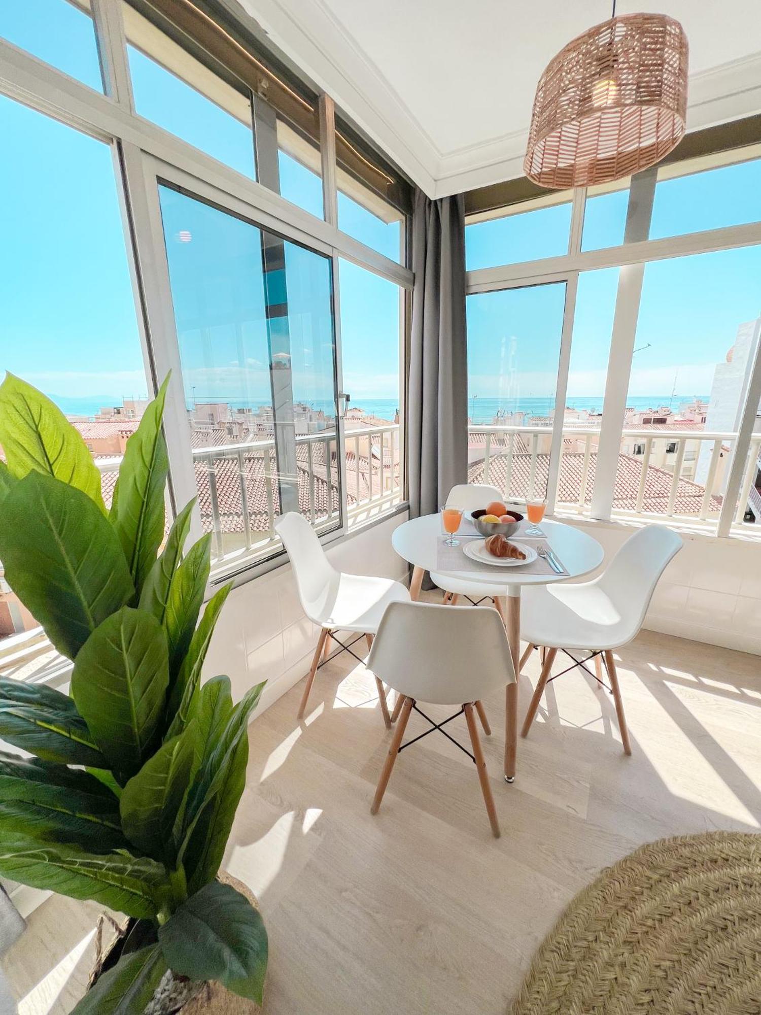 Palm Beach Aparment Sea Views Torremolinos Esterno foto
